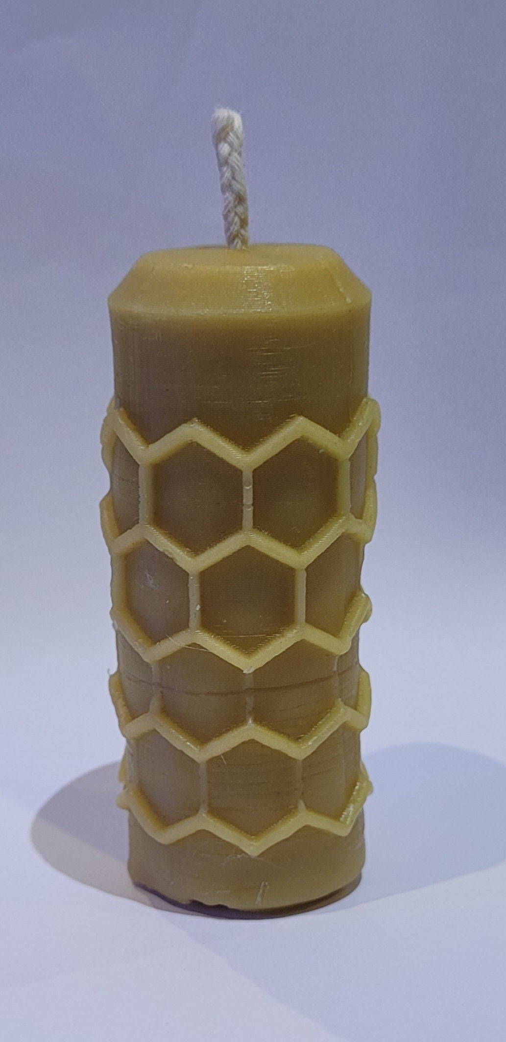 Cylinder with Comb